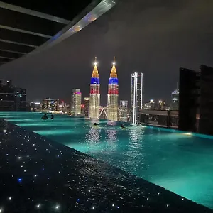 Crystal Suites At Eaton Klcc Apartment